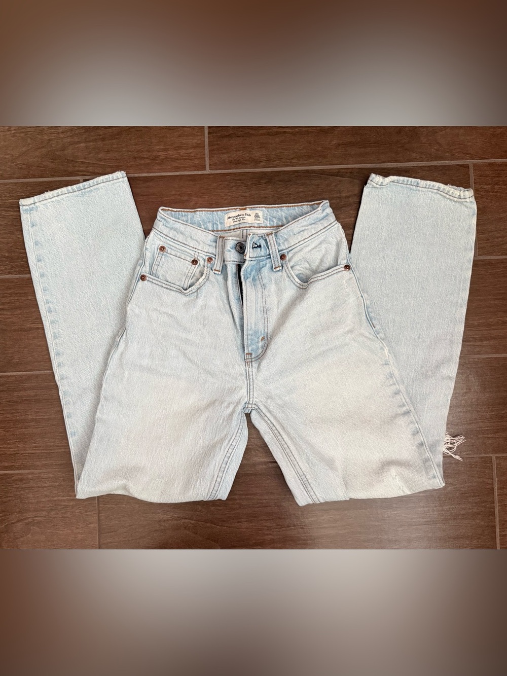 Abercrombie & Fitch 90s Straight Ultra High Rise Jeans